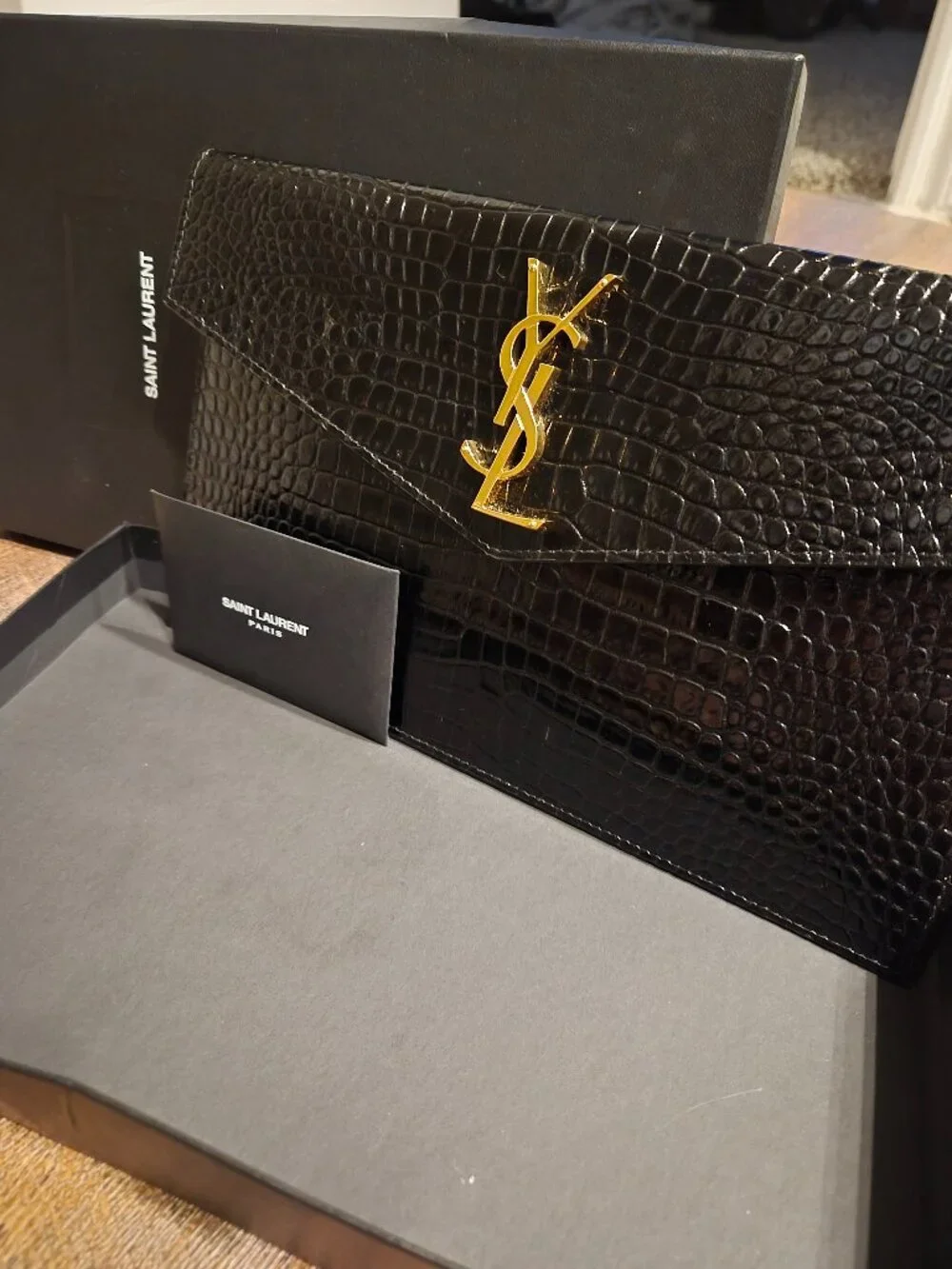 YSL Black patent leather croc clutch. - Picture 1 of 2